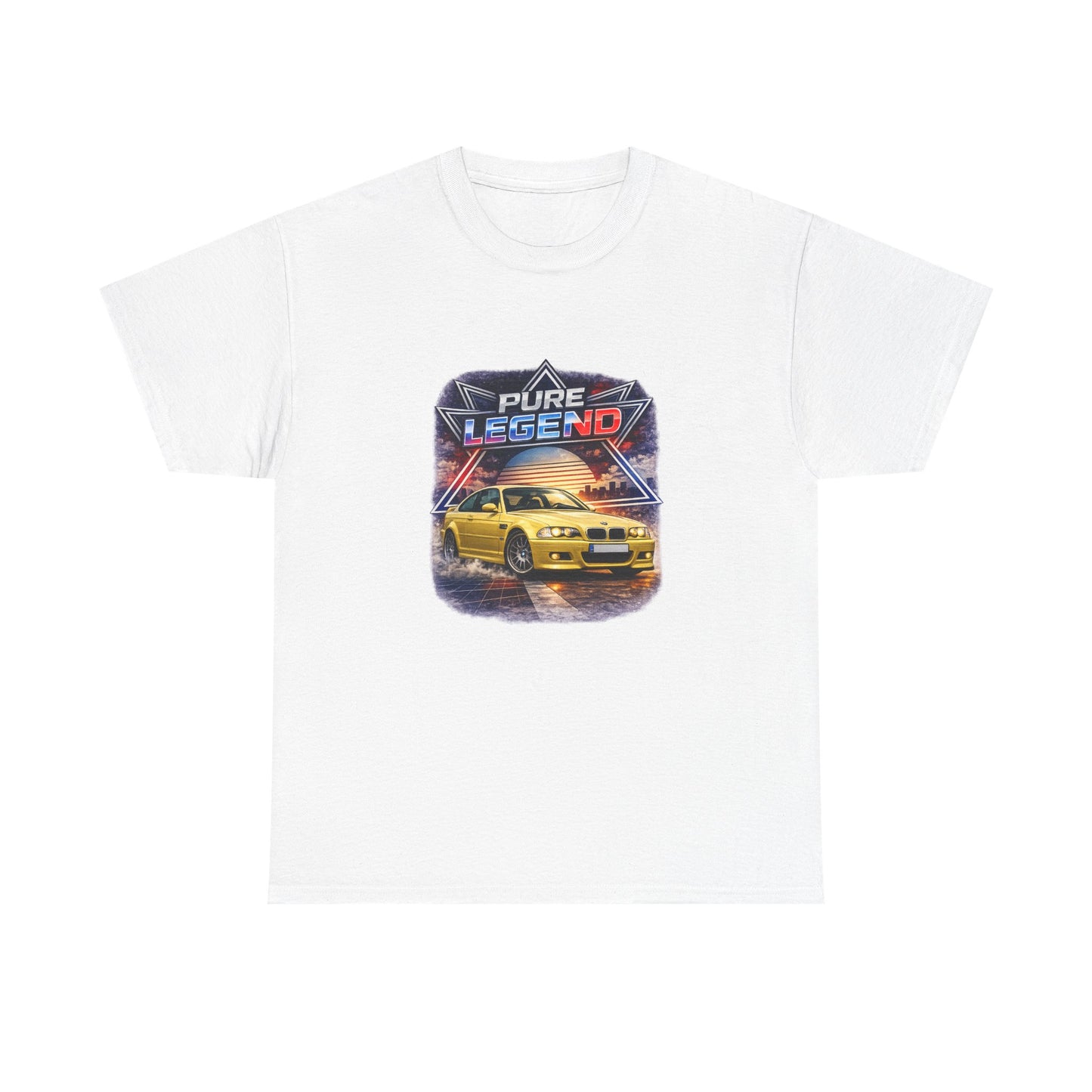 Bílé tričko se žlutým retro sportovním autem a nápisem Pure Legend